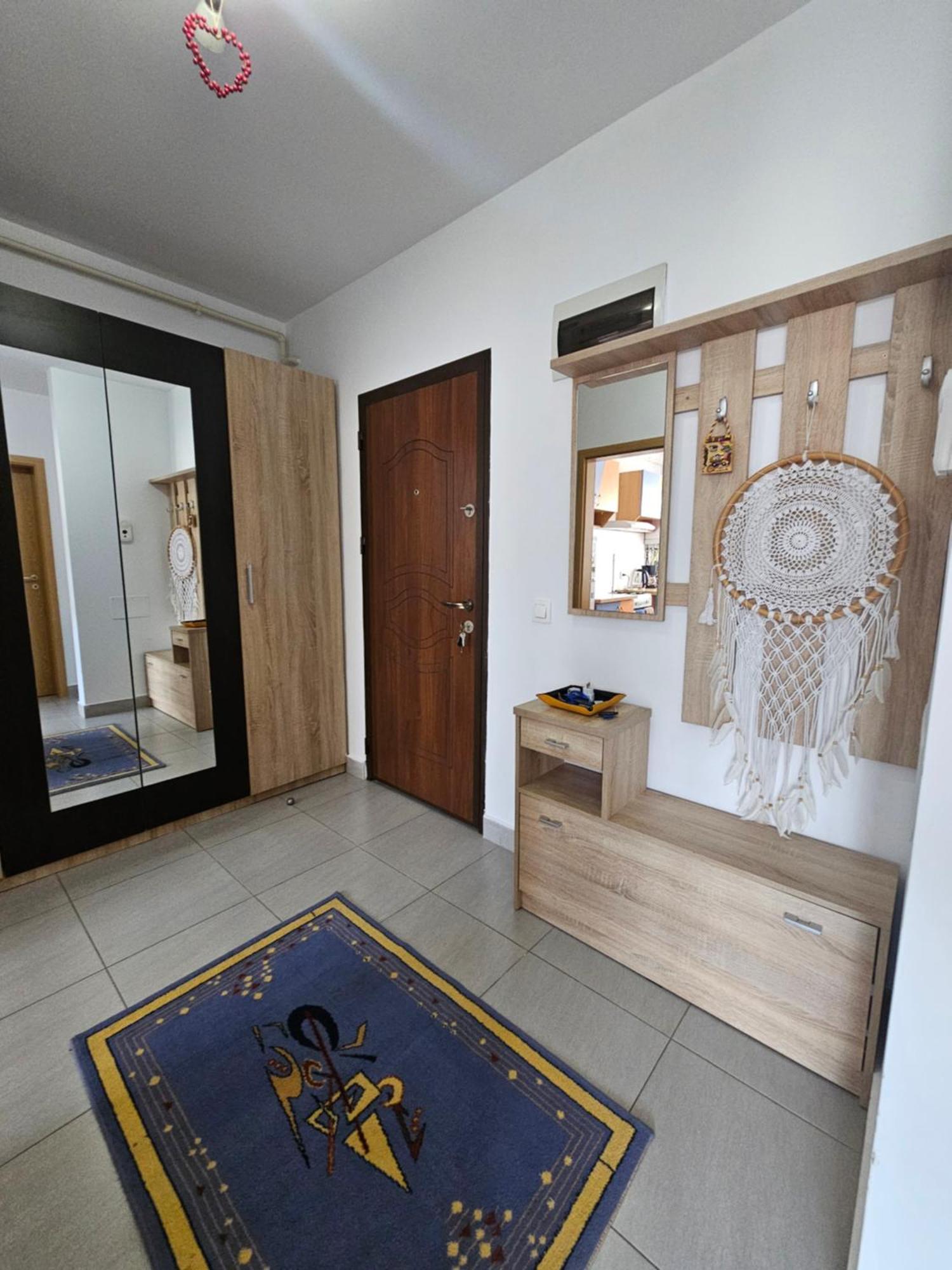 Elena'S Studio Brasov Coresi Bagian luar foto
