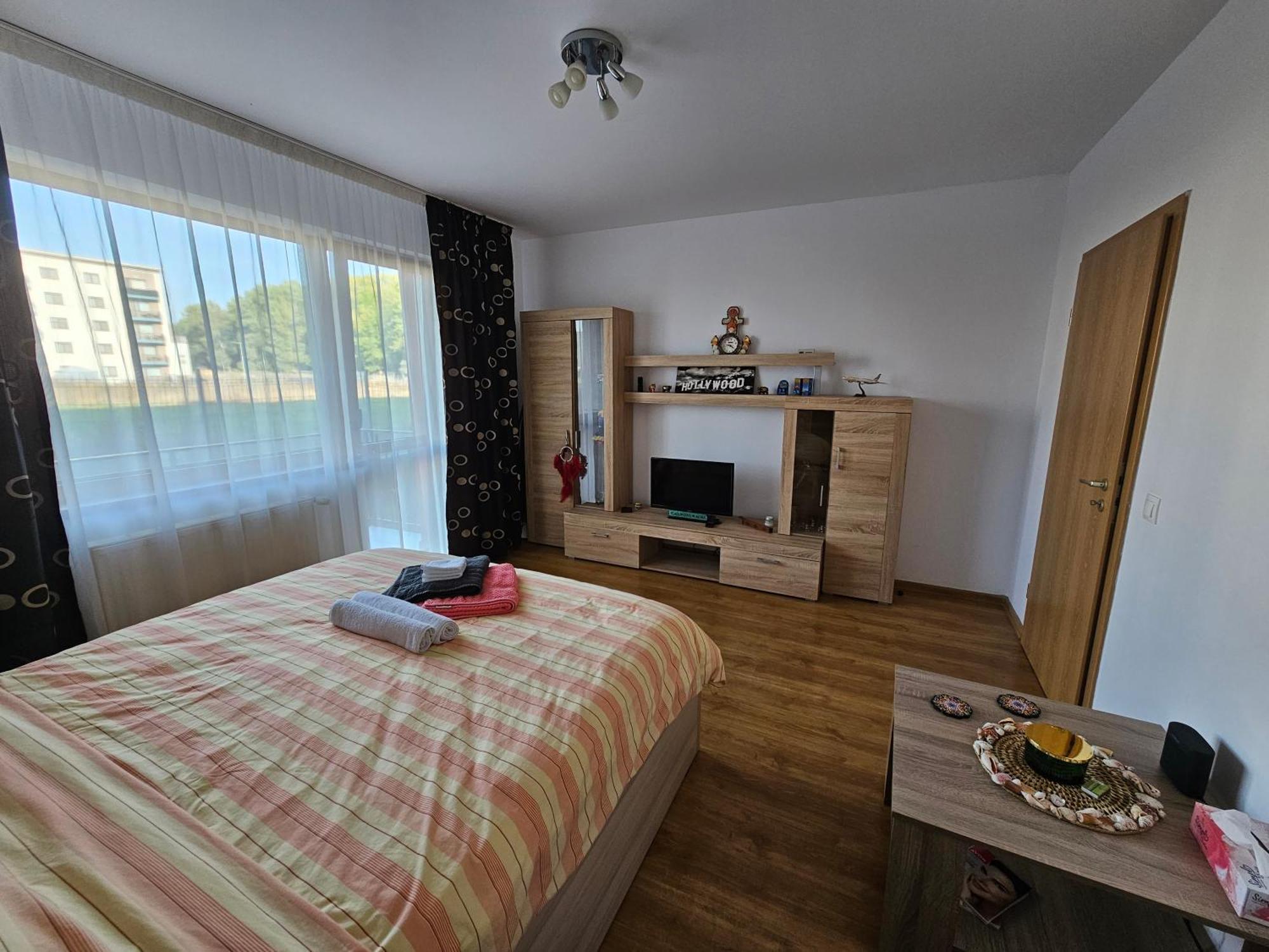 Elena'S Studio Brasov Coresi Bagian luar foto